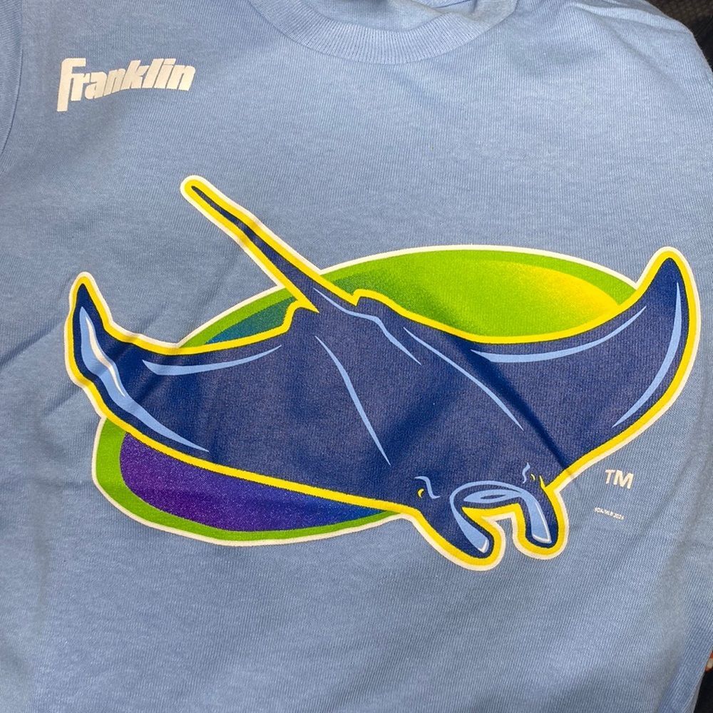 E895- Delta Kids Rays Blue Tee NWOT Sz. YM